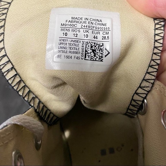 Black Converse Chuck Taylor All Star High Top - Picture 4 of 4